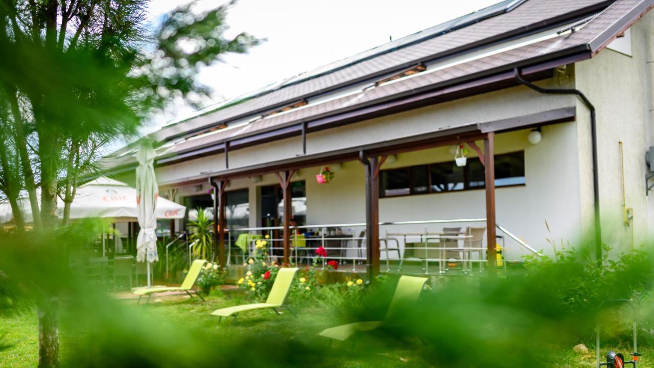 Green Delta Hotel Murighiol Exterior foto
