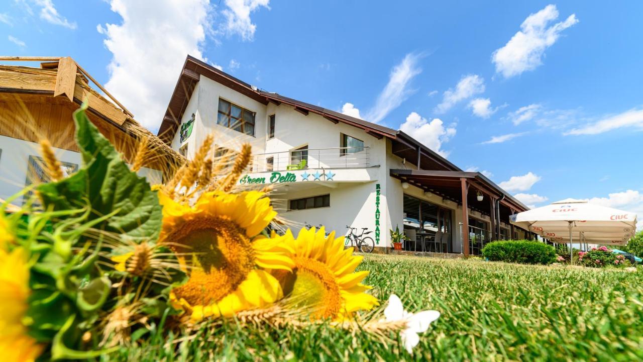 Green Delta Hotel Murighiol Exterior foto